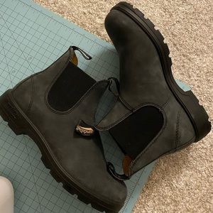 Blundstone 550 Chelsea Boots